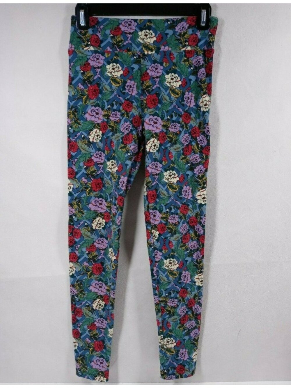 LuLaRoe Leggings One Size Multi-Color With Wild Roses Designs